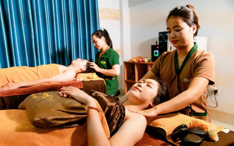 Massage cặp đôi - Cùng nhau thư giãn và giải tỏa căng thẳng