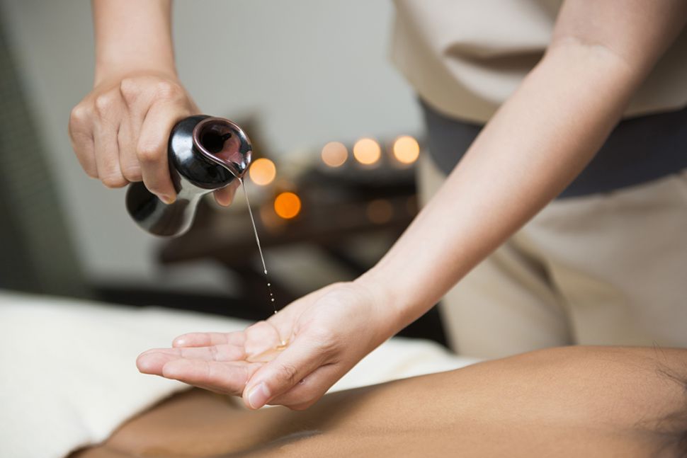 Dịch vụ massage tại nhà uy tín giá rẻ tại TPHCM