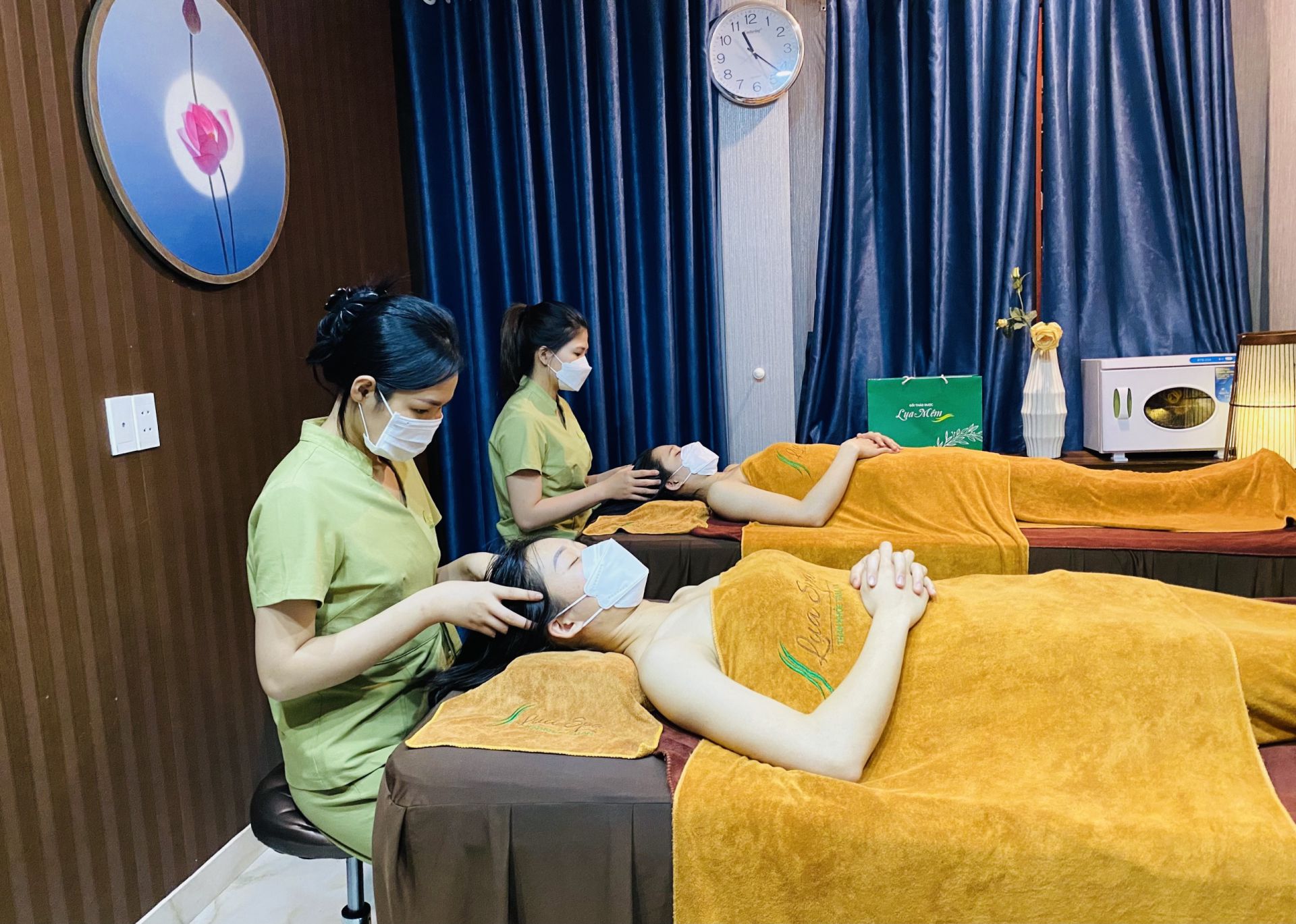 Khuyến mãi dịch vụ massage cổ vai gáy tại Lụa Spa