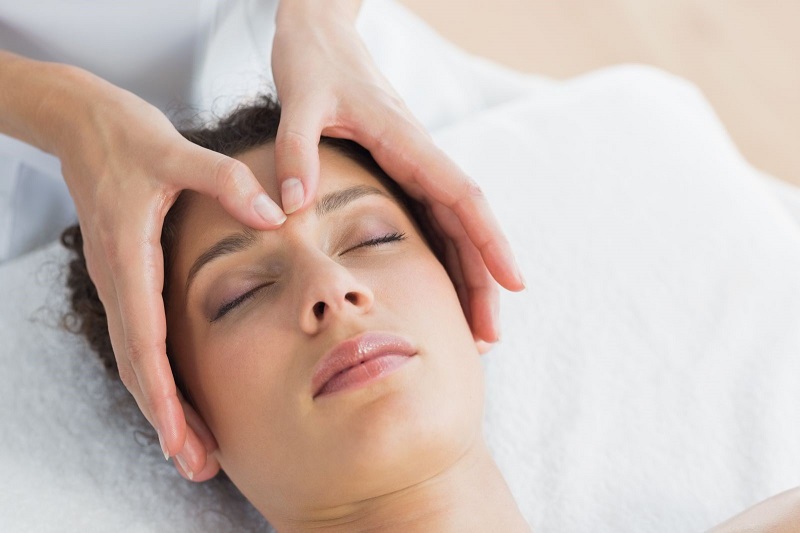 Massage bấm huyệt là gì? Địa chỉ massage bấm huyệt uy tín, chất lượng