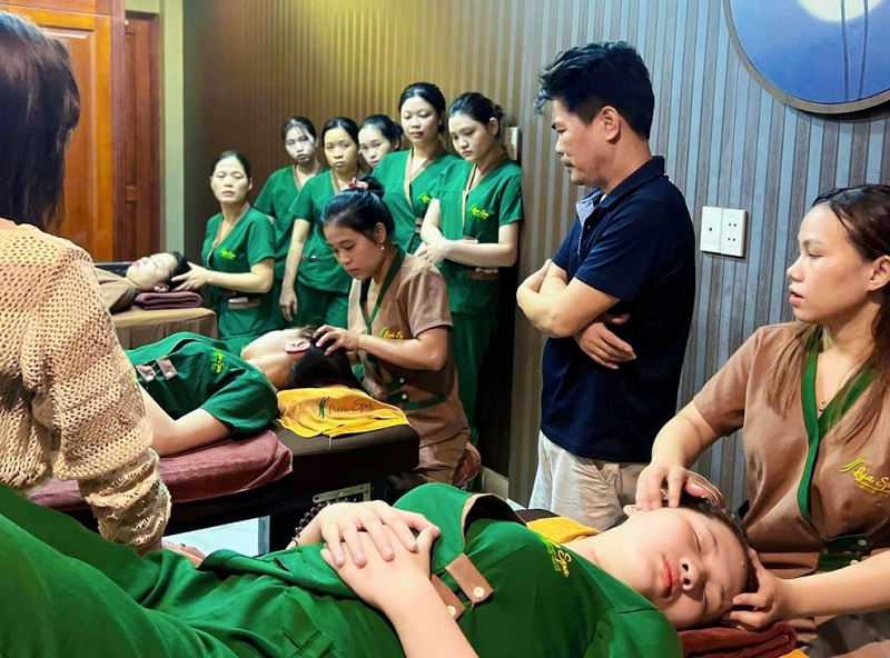 Khóa học đào tạo massage trị liệu ở đâu uy tín, chất lượng?