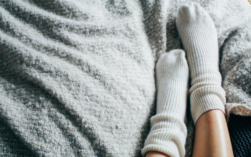 Ngâm chân trước khi ngủ: Bí quyết cho giấc ngủ ngon và sức khỏe tốt